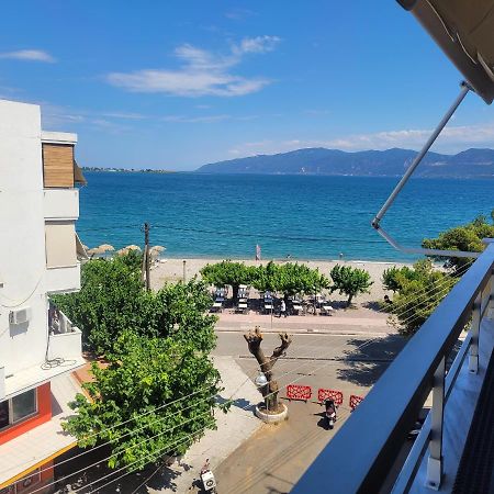 Soficos Sea View Apartment Nafpaktos Екстериор снимка