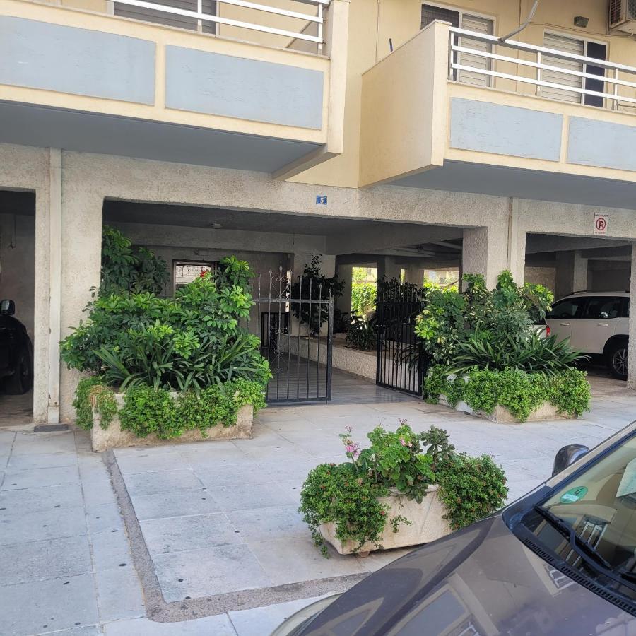 Soficos Sea View Apartment Nafpaktos Екстериор снимка